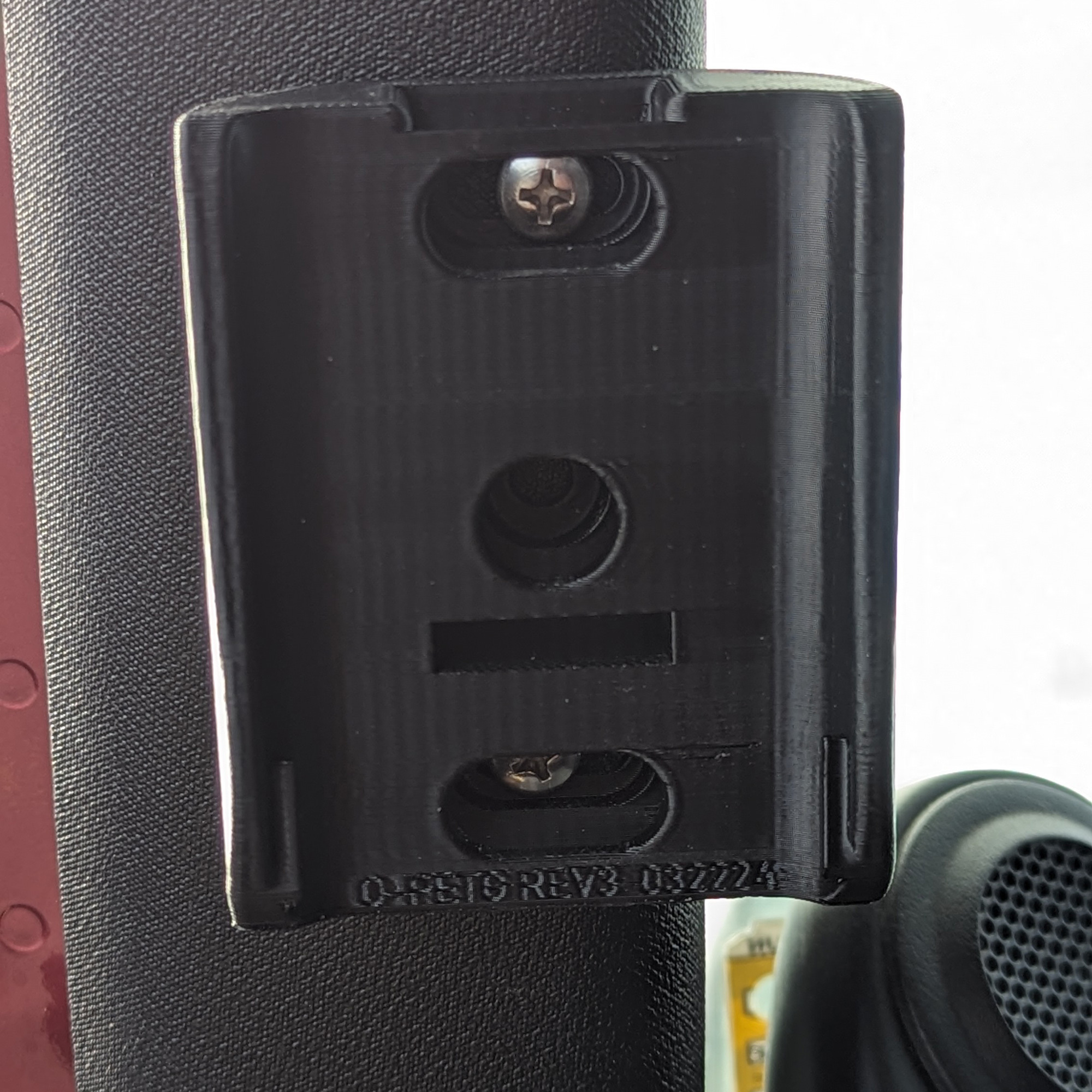 UV5R Mount surface mounted